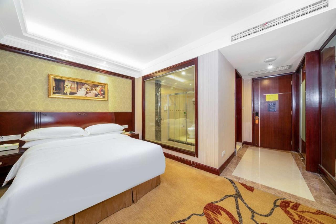 Vienna Hotel Dongguan Houjie Exhibition Center Exterior foto